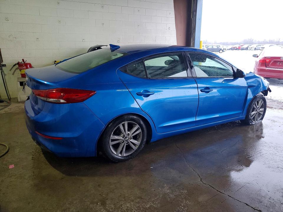 Photo 3 from auction – 2017 HYUNDAI ELANTRA SE with VIN 5NPD84LF2HH002610