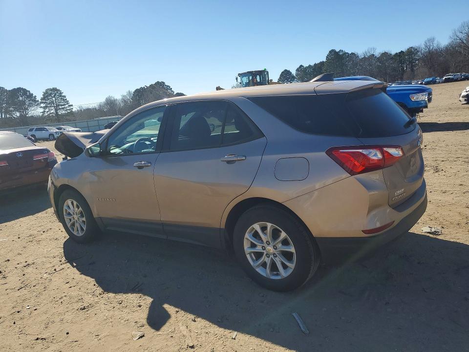 Photo 2 from auction – 2019 CHEVROLET EQUINOX with VIN 2GNAXHEV0K6219951