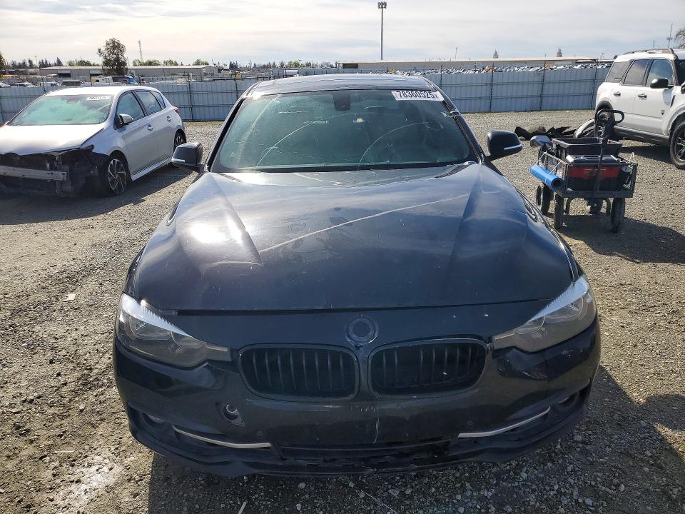Photo 5 from auction – 2017 BMW 330 with VIN WBA8B9G54HNU49261