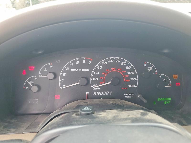 Photo 9 from auction – 2002 FORD EXPLORER with VIN 1FMZU63E22UA01048