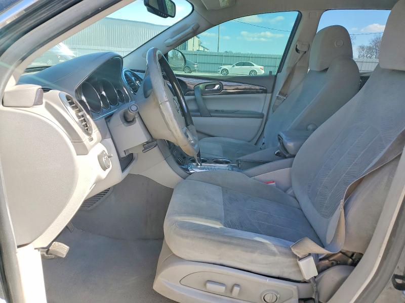 Photo 7 from auction – 2017 BUICK ENCLAVE with VIN 5GAKRAKD1HJ304014