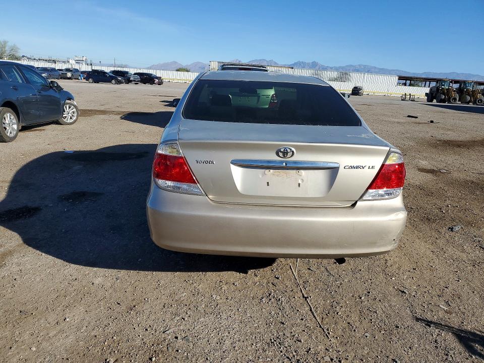 Photo 6 from auction – 2005 TOYOTA CAMRY with VIN 4T1BE32K95U013786