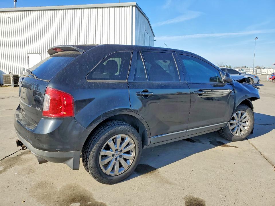 Photo 3 from auction – 2012 FORD EDGE with VIN 2FMDK3JC0CBA42690