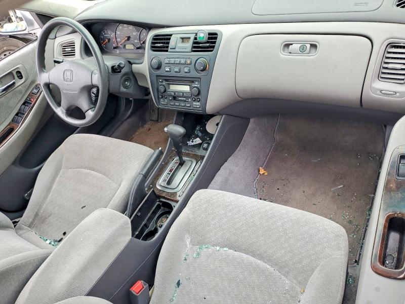 Photo 8 from auction – 2002 HONDA ACCORD SE with VIN 1HGCG56702A001528