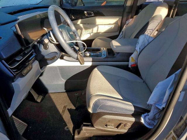 Photo 7 from auction – 2025 KIA CARNIVAL with VIN KNDNE5KA6S6046068