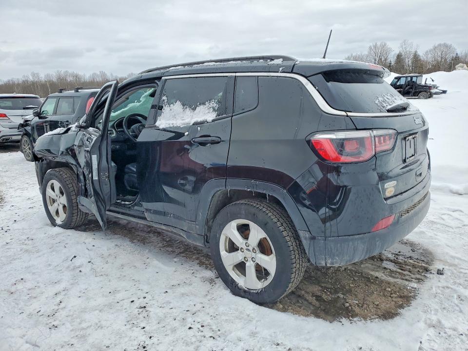 Photo 2 from auction – 2018 JEEP COMPASS with VIN 3C4NJDBB6JT100181