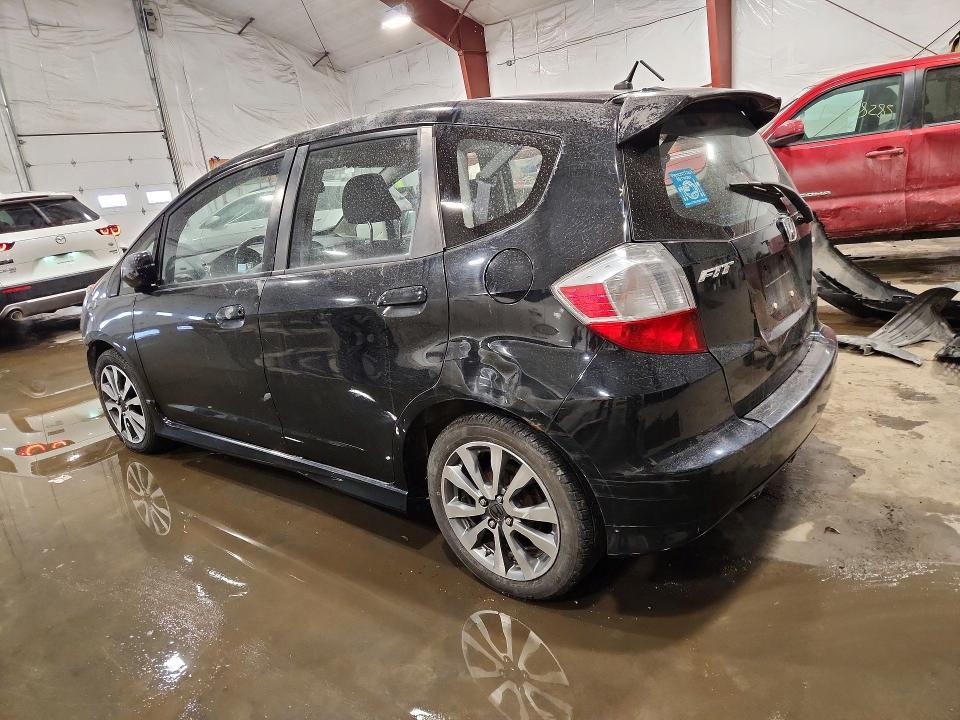 Photo 2 from auction – 2013 HONDA FIT with VIN JHMGE8H51DC042825