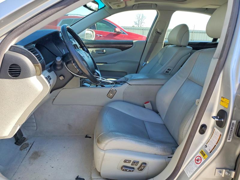 Photo 7 from auction – 2008 LEXUS LS with VIN JTHBL46FX85053353