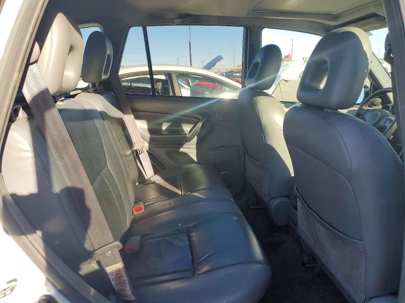 Photo 11 from auction – 2003 TOYOTA RAV4 with VIN JTEGH20V230083381