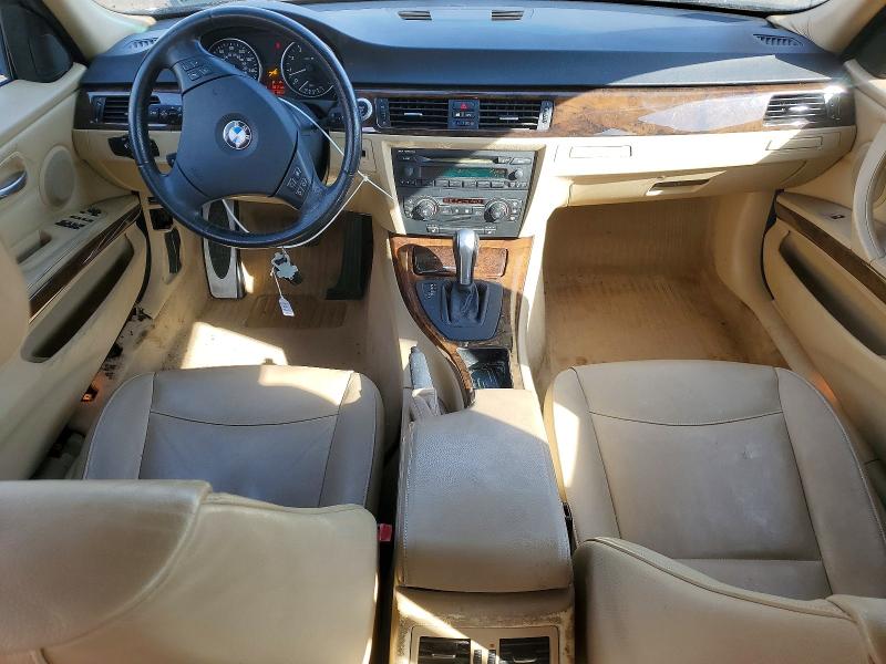 Photo 8 from auction – 2006 BMW 325 with VIN WBAVB13596KX46549
