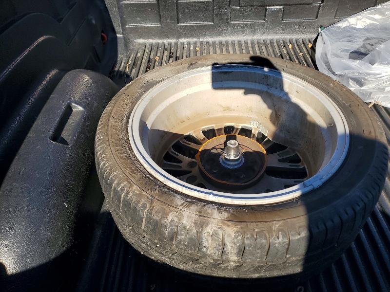 Photo 12 from auction – 2017 RAM 1500 with VIN 1C6RR6GG6HS708134