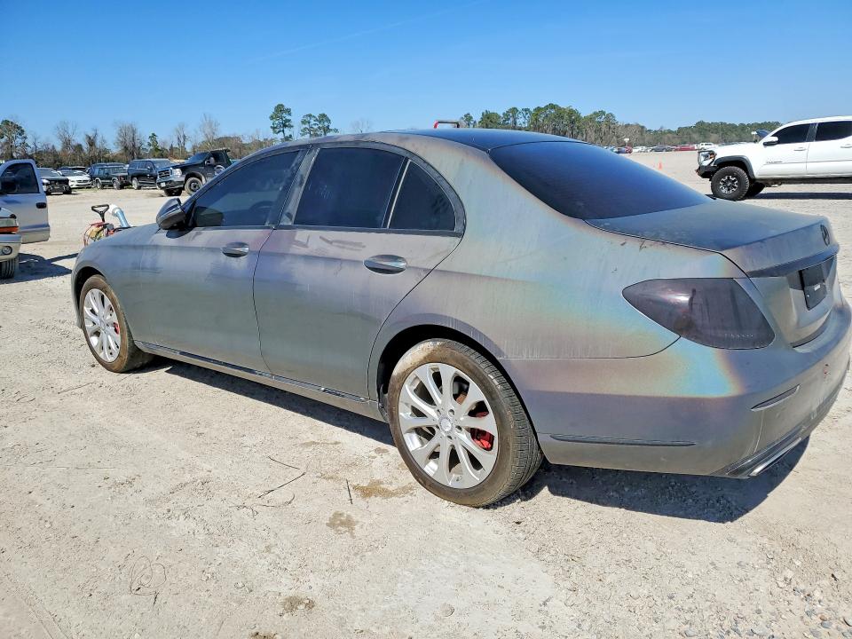 Photo 2 from auction – 2017 MERCEDES-BENZ E with VIN WDDZF4JB6HA082227