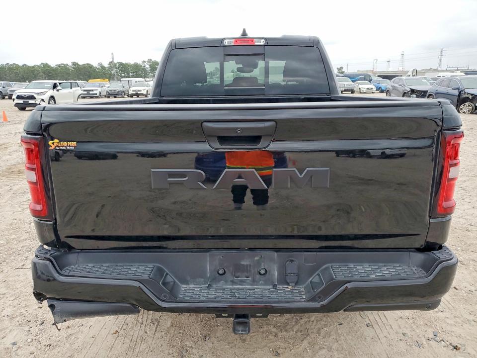 Photo 6 from auction – 2025 RAM 1500 with VIN 1C6SRECG8SN608107