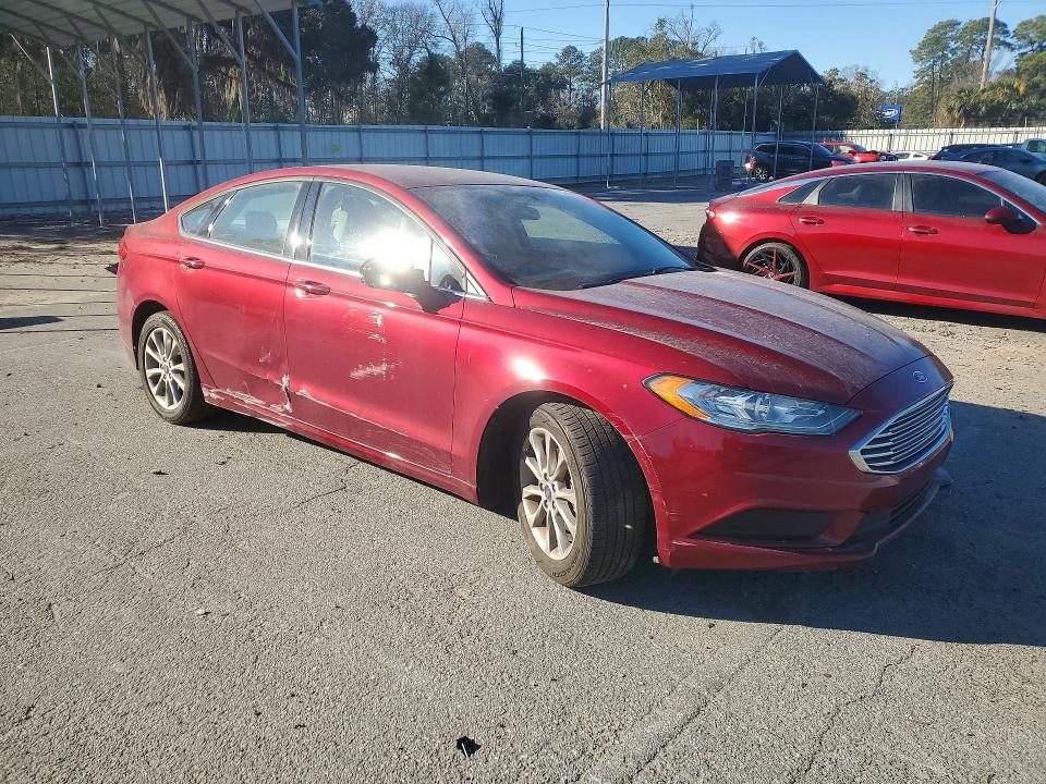 Photo 4 from auction – 2017 FORD FUSION with VIN 3FA6P0H76HR391924