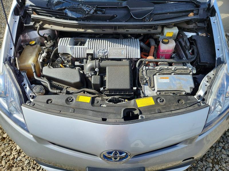 Photo 11 from auction – 2014 TOYOTA PRIUS PLUG-IN with VIN JTDKN3DP4E3050019