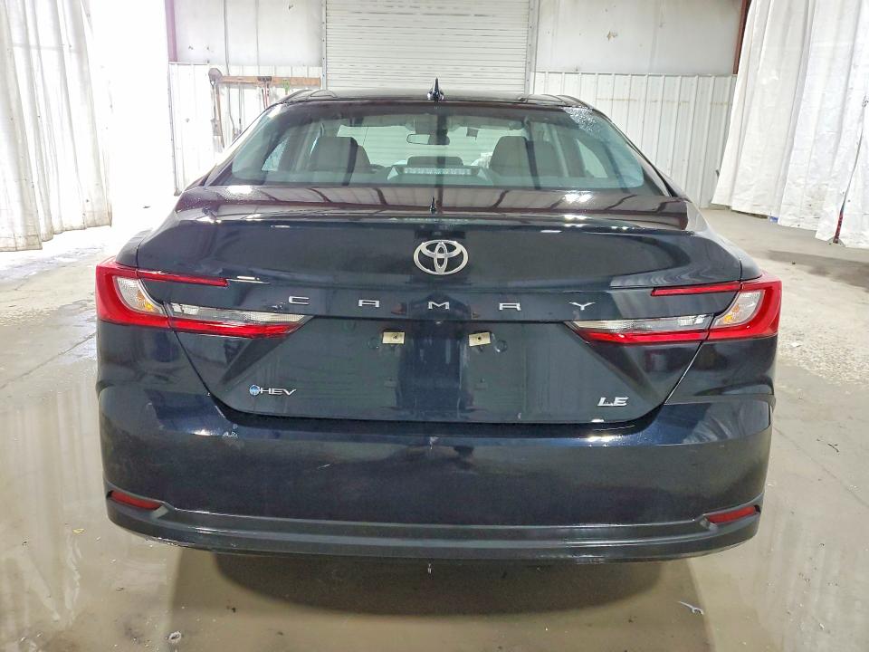 Photo 6 from auction – 2025 TOYOTA CAMRY with VIN 4T1DAACK1SU595241