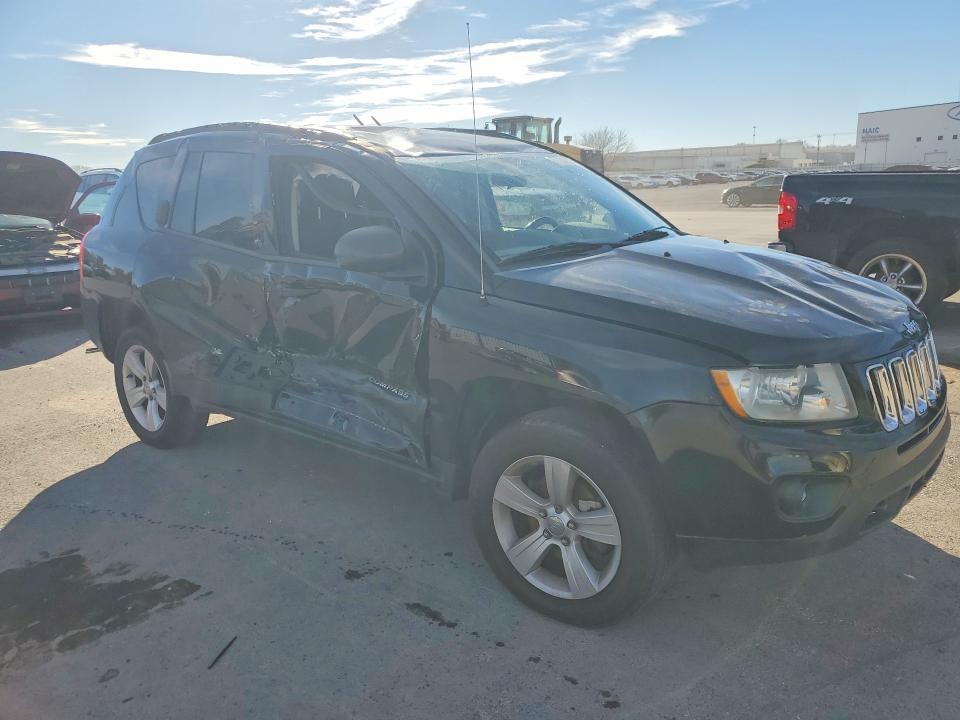 Photo 4 from auction – 2012 JEEP COMPASS LA with VIN 1C4NJDEBXCD546077