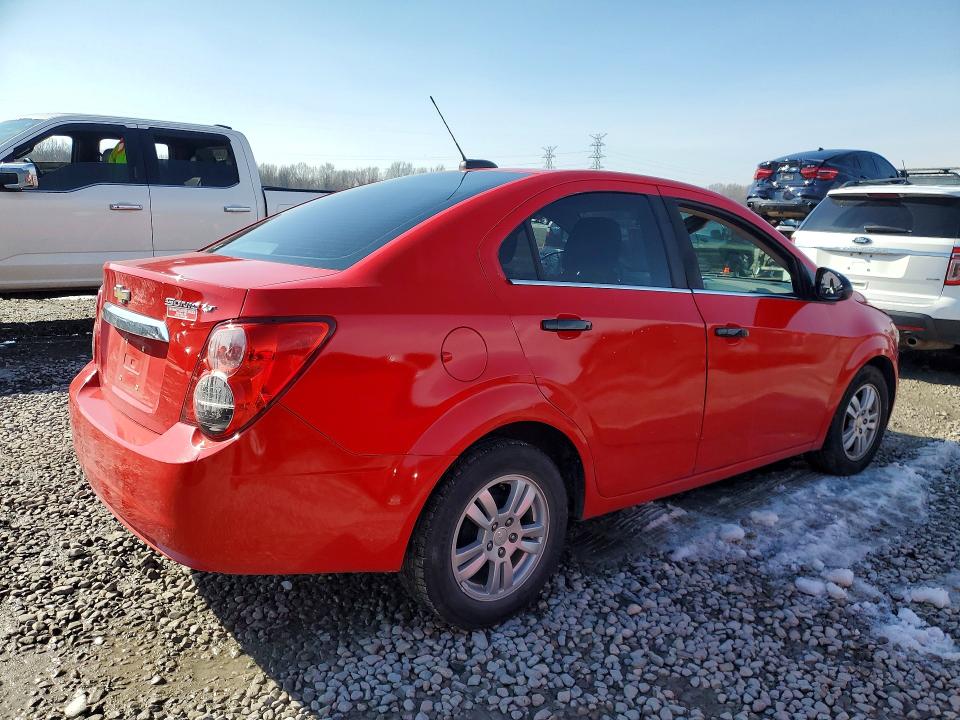 Photo 3 from auction – 2015 CHEVROLET SONIC LT with VIN 1G1JC5SG5F4211773