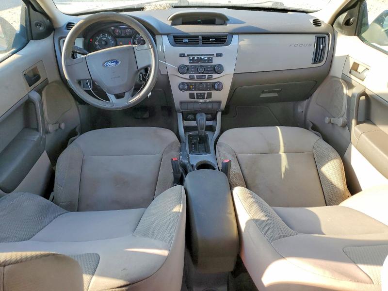 Photo 8 from auction – 2008 FORD FOCUS with VIN 1FAHP34N58W129596
