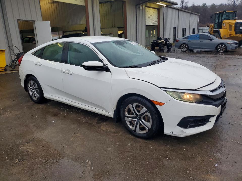 Photo 4 from auction – 2016 HONDA CIVIC LX with VIN 19XFC2F50GE029306