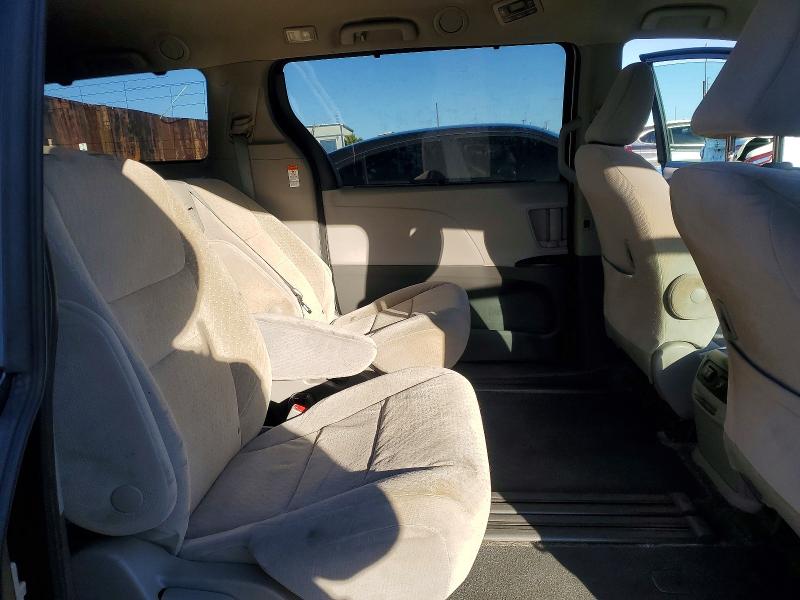 Photo 11 from auction – 2020 TOYOTA SIENNA with VIN 5TDKZ3DC5LS043996