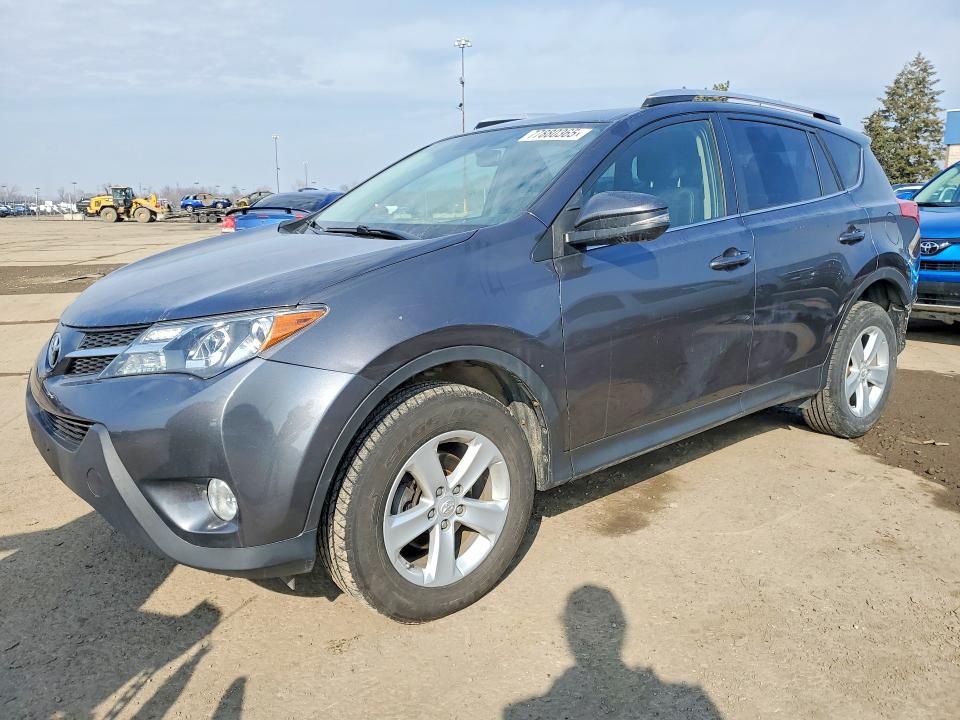 Photo 1 from auction – 2014 TOYOTA RAV4 XLE with VIN JTMRFREV3EJ005550
