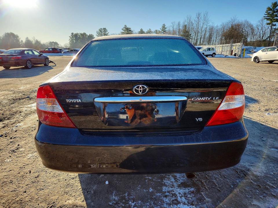 Photo 6 from auction – 2003 TOYOTA CAMRY LE with VIN 4T1BF32KX3U050730