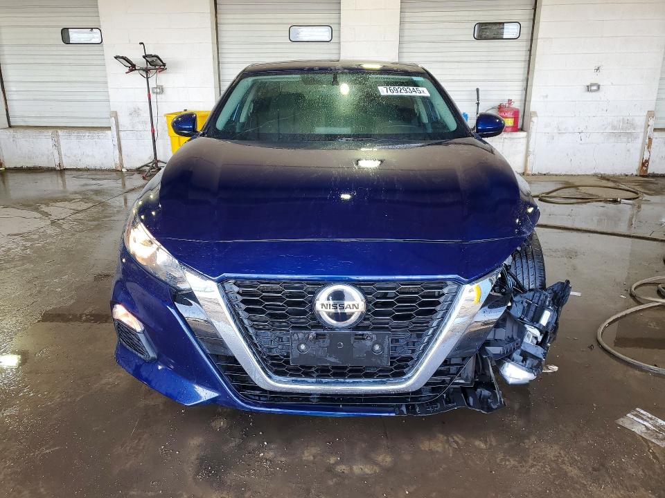 Photo 5 from auction – 2019 NISSAN ALTIMA with VIN 1N4BL4BV8KC243532