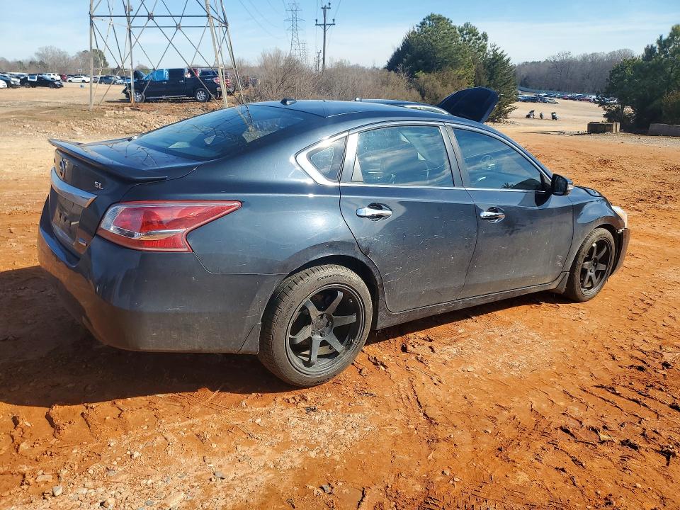 Photo 3 from auction – 2013 NISSAN ALTIMA with VIN 1N4AL3AP7DC900848