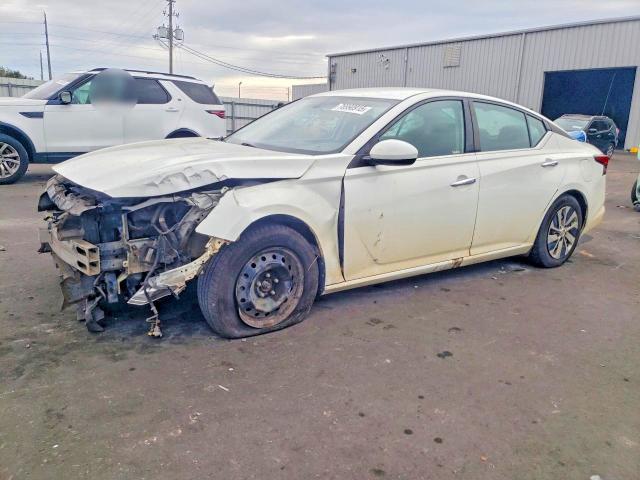 NISSAN ALTIMA 2020 with VIN 1N4BL4BV8LC227445 - Photo from auction