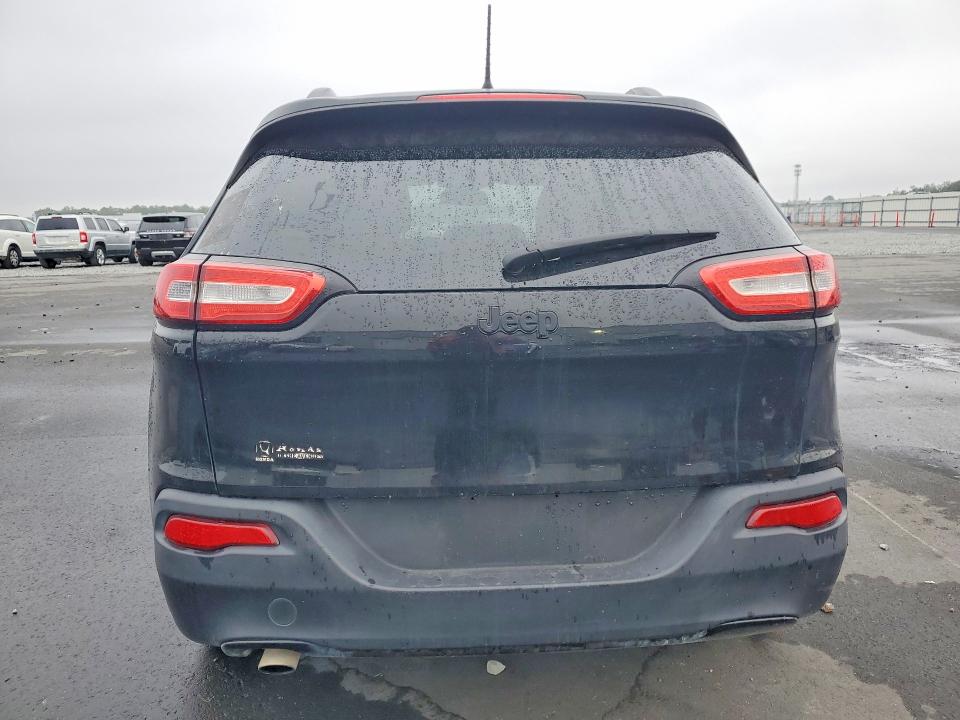 Photo 6 from auction – 2017 JEEP CHEROKEE S with VIN 1C4PJLAB1HW547686