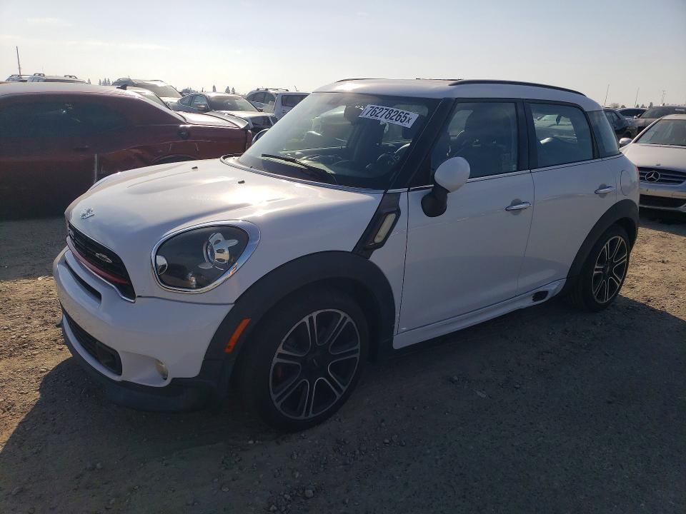 MINI COOPER COU 2015 with VIN WMWXD1C5XFWS34942 - Photo from auction