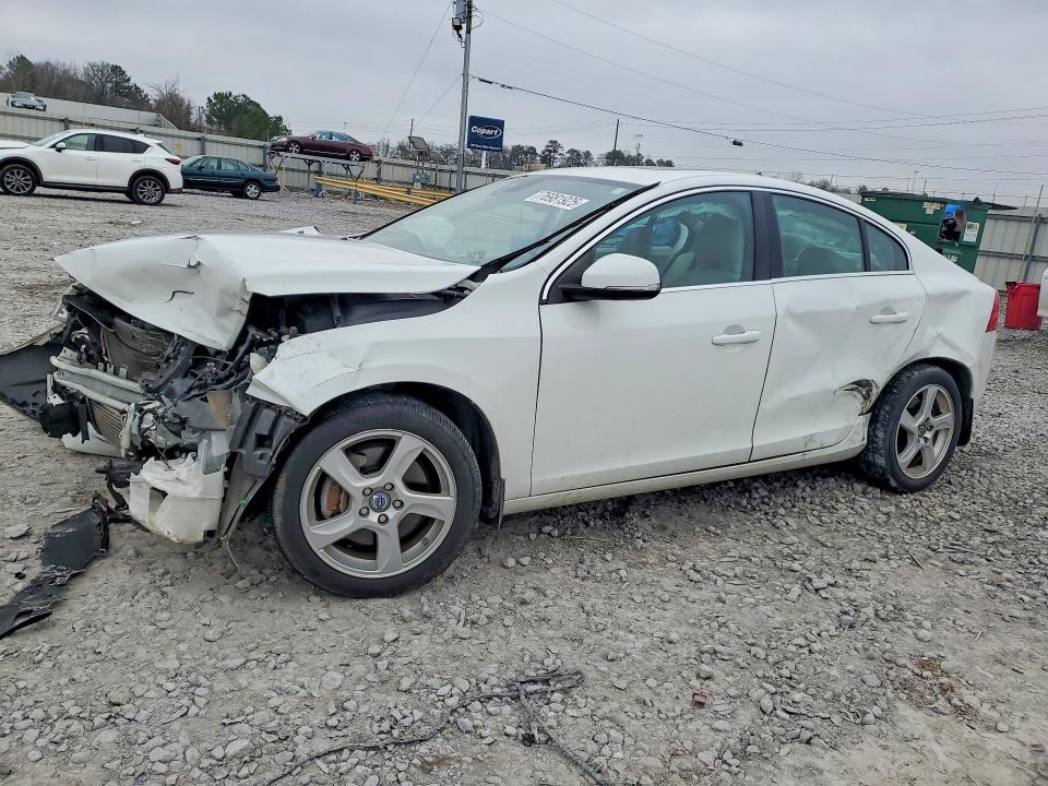 VOLVO S60 2012 with VIN YV1622FS2C2135914 - Photo from auction