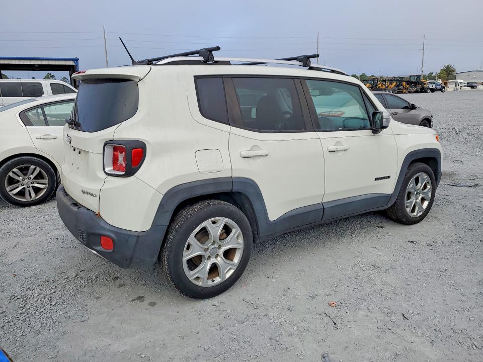 Photo 3 from auction – 2015 JEEP RENEGADE with VIN ZACCJADT3FPC43793