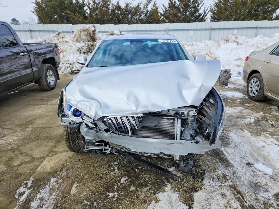 Photo 5 from auction – 2015 BUICK LACROSSE with VIN 1G4GE5G39FF290513