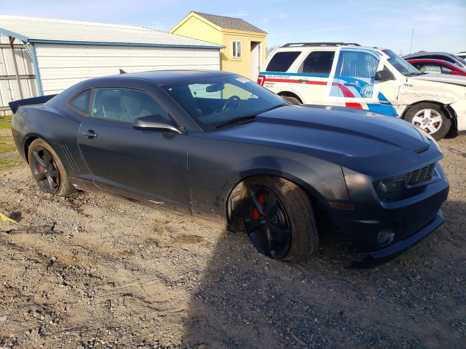 Photo 4 from auction – 2013 CHEVROLET CAMARO with VIN 2G1FS1EW1D9150632