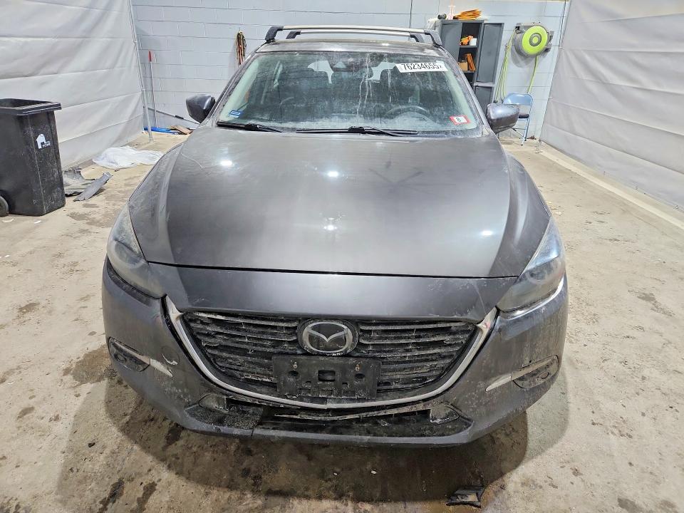 Photo 5 from auction – 2018 MAZDA 3 GRAND TO with VIN 3MZBN1M3XJM163450