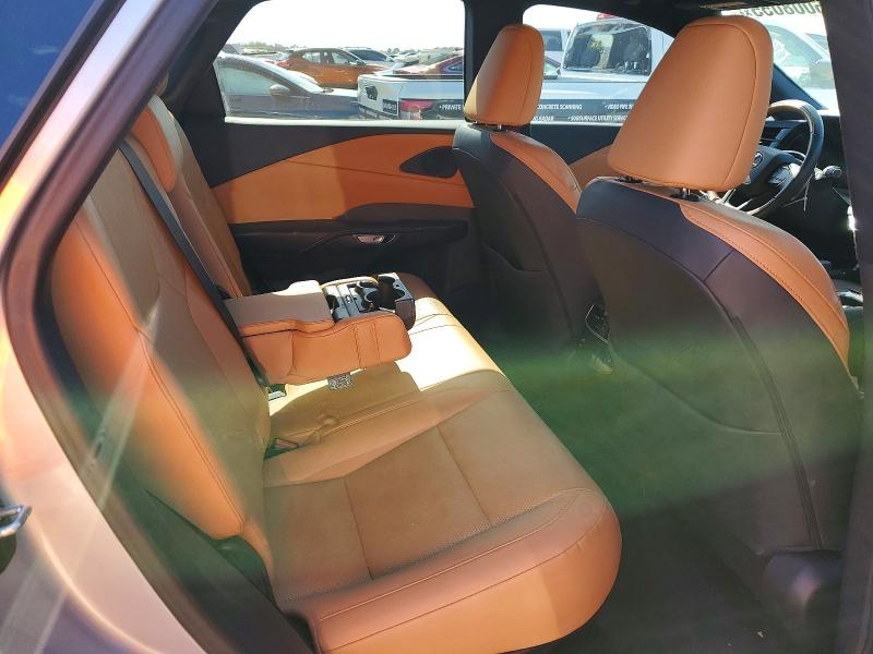 Photo 11 from auction – 2024 LEXUS RX 350H BA with VIN 2T2BBMCA4RC025156