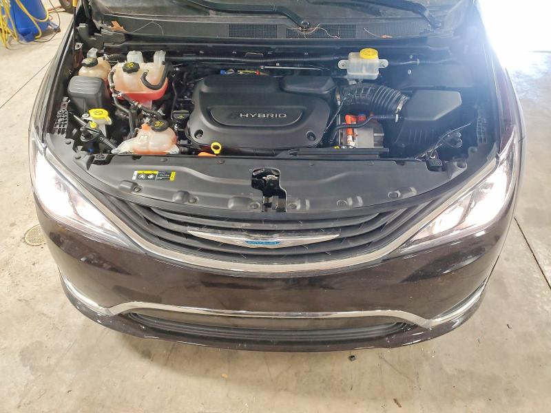 Photo 12 from auction – 2018 CHRYSLER PACIFICA with VIN 2C4RC1H76JR236715