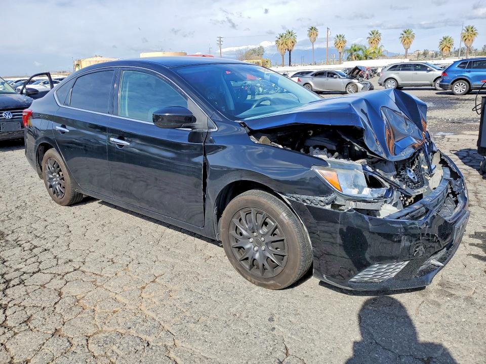 Photo 4 from auction – 2017 NISSAN SENTRA with VIN 3N1AB7AP4HL710202