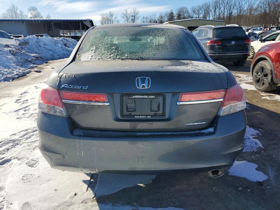 Photo 6 from auction – 2012 HONDA ACCORD with VIN 1HGCP2F61CA058943