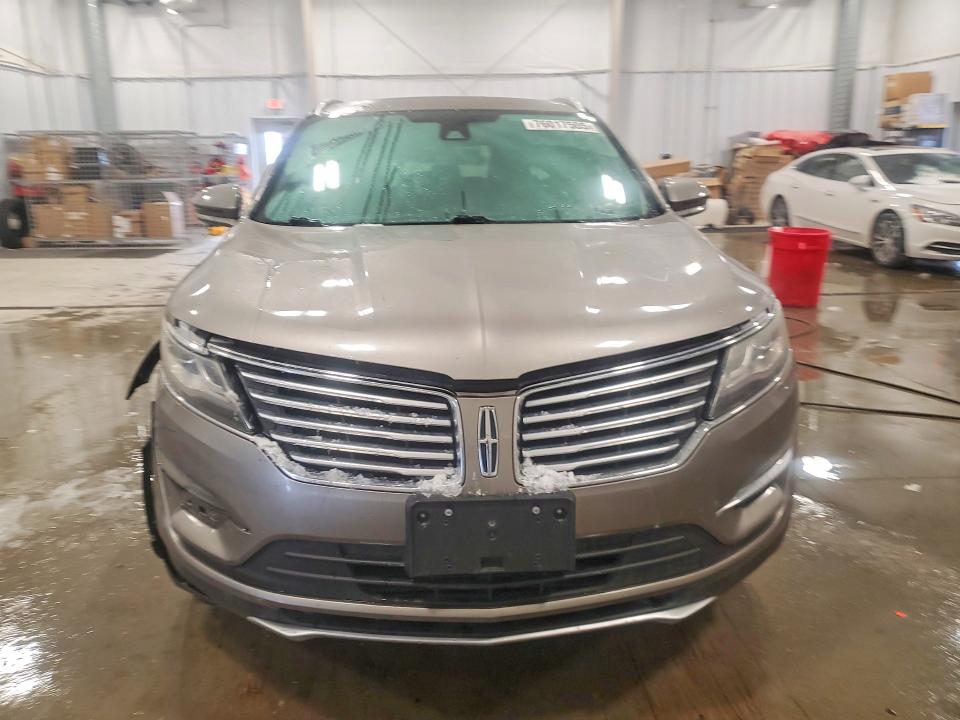 Photo 5 from auction – 2016 LINCOLN MKC RESERV with VIN 5LMCJ3D92GUJ12654