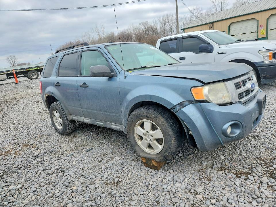 Photo 4 from auction – 2012 FORD ESCAPE with VIN 1FMCU0D73CKA26363