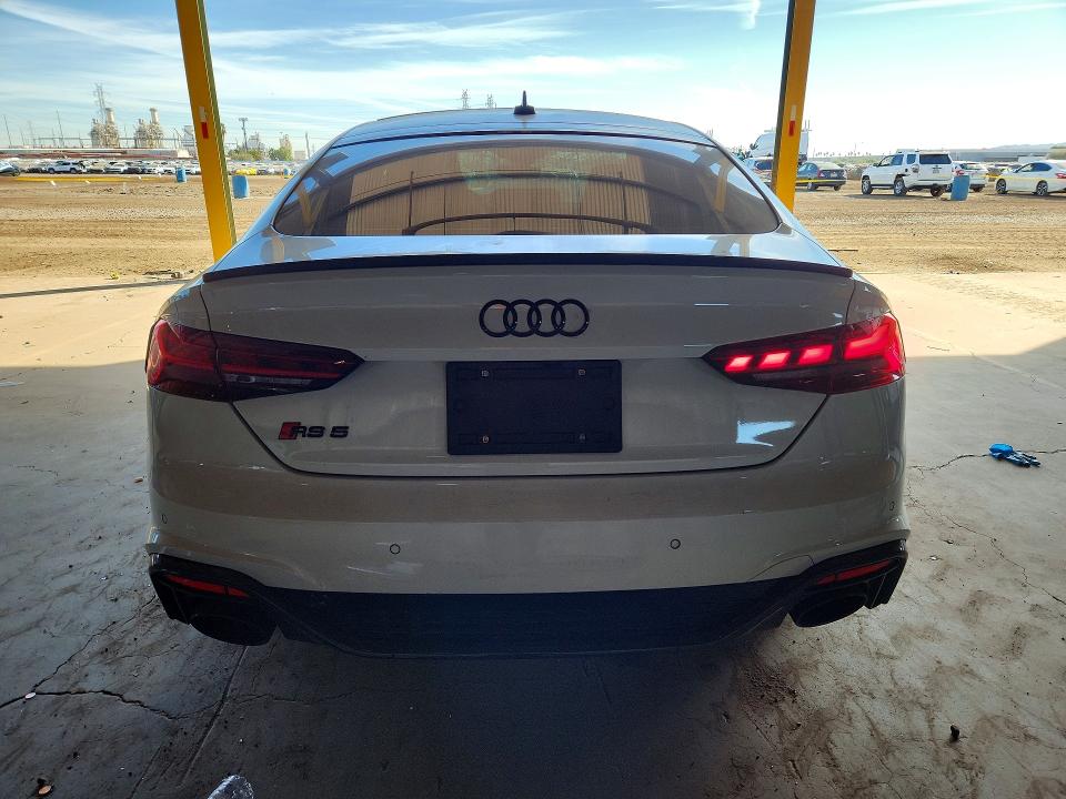 Photo 6 from auction – 2021 AUDI RS5 with VIN WUAAWCF59MA904813