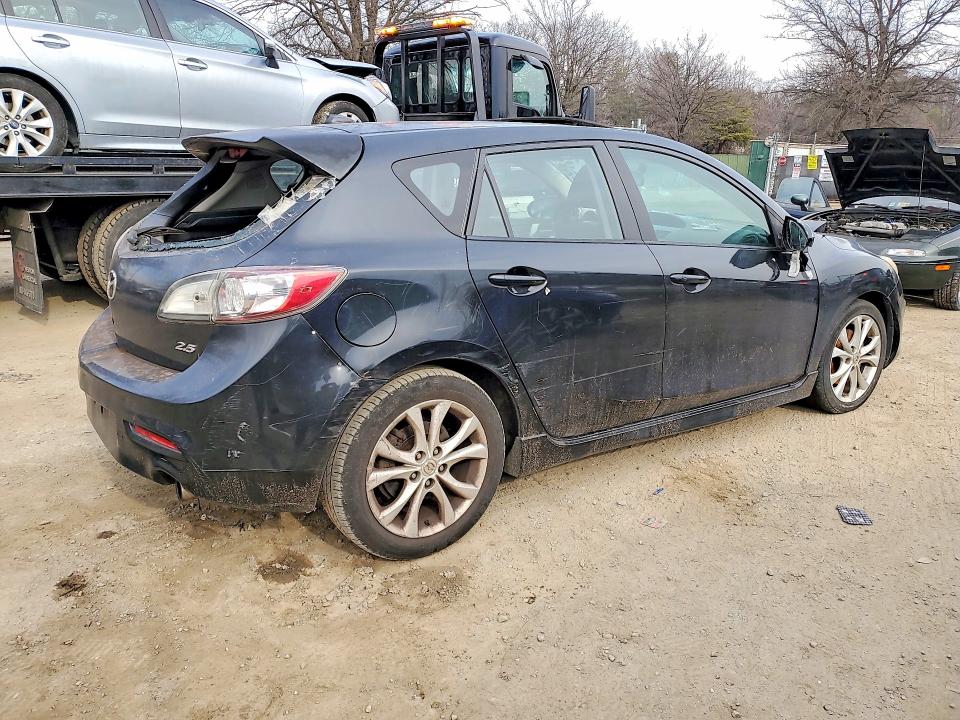 Photo 3 from auction – 2010 MAZDA 3 with VIN JM1BL1H63A1207881