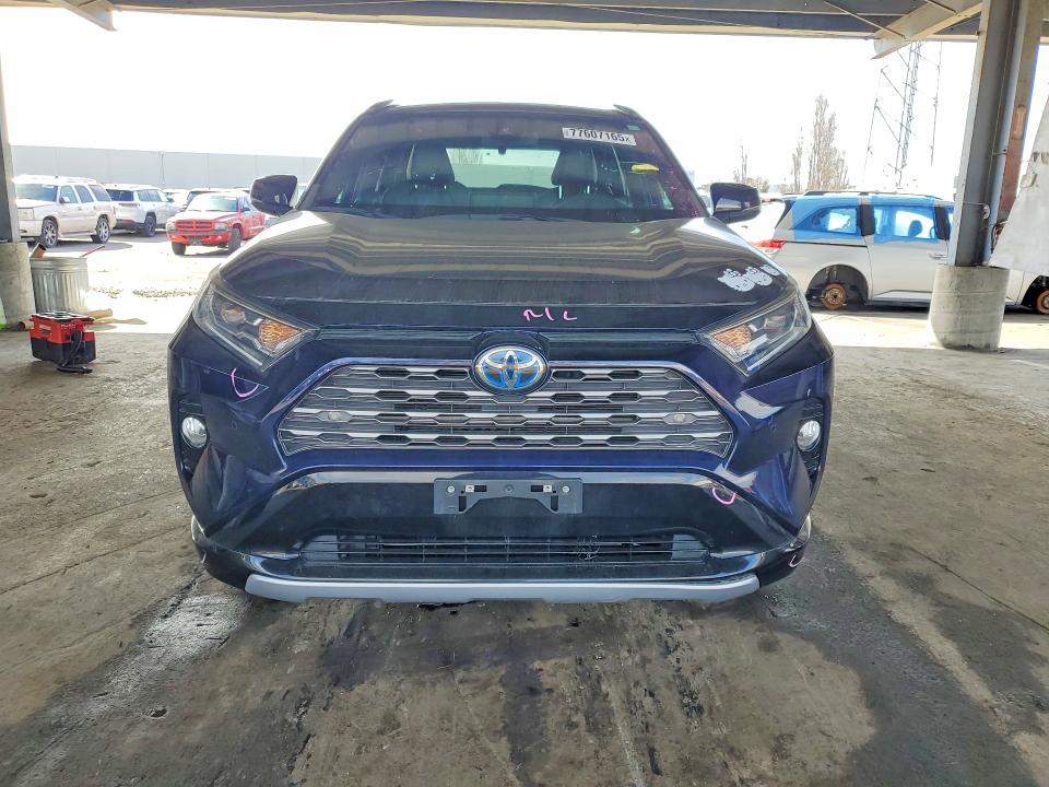 Photo 5 from auction – 2021 TOYOTA RAV4 XSE with VIN 4T3E6RFV0MU038258