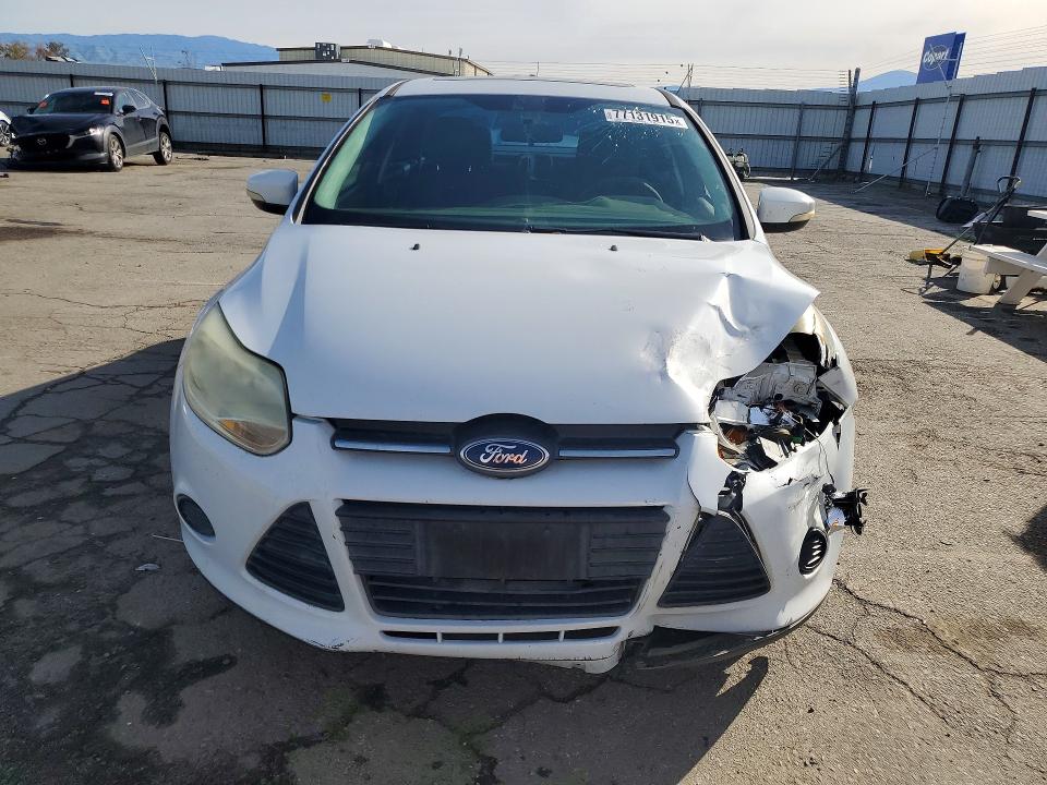 Photo 5 from auction – 2013 FORD FOCUS with VIN 1FADP3F21DL325953