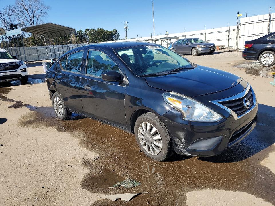 Photo 4 from auction – 2017 NISSAN VERSA S with VIN 3N1CN7AP6HL812293