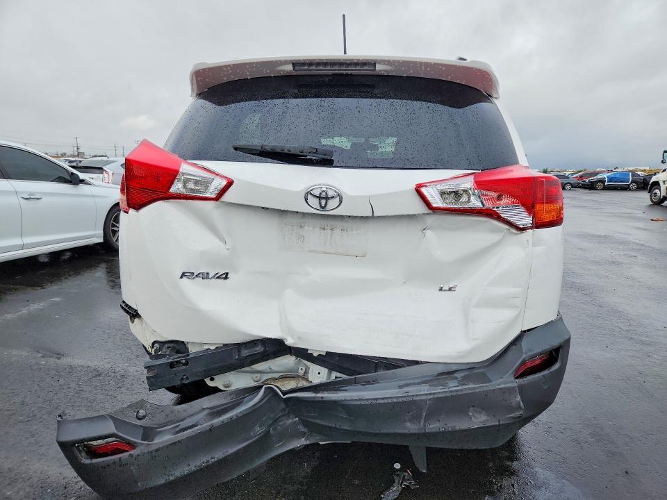 Photo 6 from auction – 2014 TOYOTA RAV4 LE with VIN 2T3ZFREV1EW115515