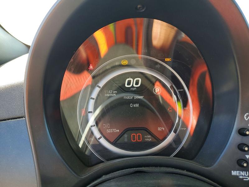 Photo 9 from auction – 2015 FIAT 500 with VIN 3C3CFFGE3FT721350